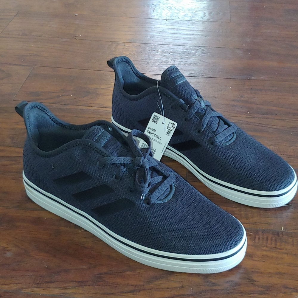 Adidas True Chill sneaker sz9.5